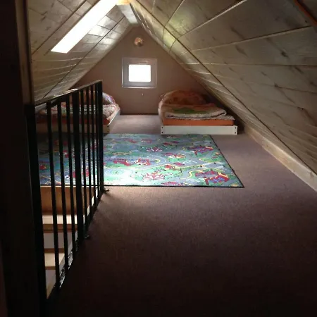 Tatil Evi U Housenky Klokoci