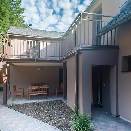 Holiday home U Housenky *